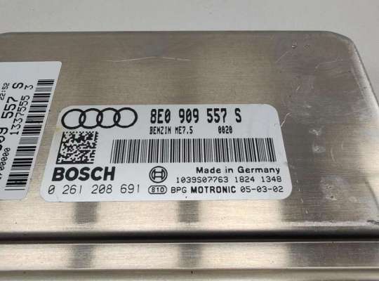 купить Блок управления двигателем (ДВС) на Audi A4 B7 (2004-2008)