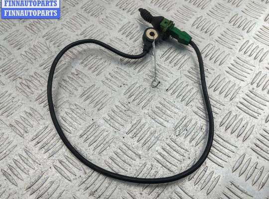 купить Датчик детонации на Volkswagen Passat B5