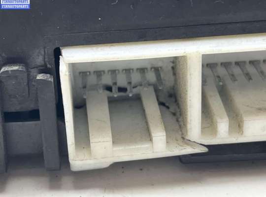 купить Блок управления двери передней правой на Jaguar S-Type