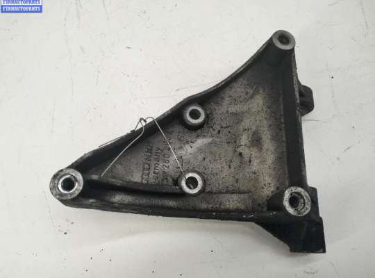 купить Кронштейн компрессора кондиционера на Audi A4 B6 (2001-2004)