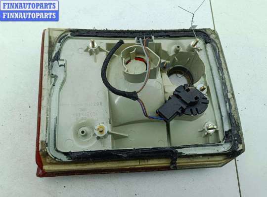 купить Фонарь крышки багажника правый на Audi 80 B4 (1991-1996)