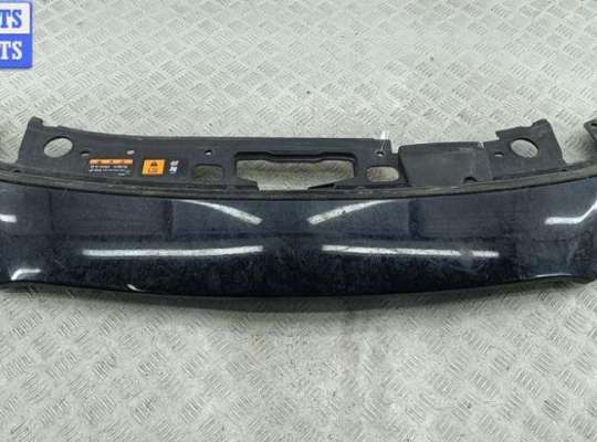 купить Накладка замка капота на Mazda 3 (2018- ) BP