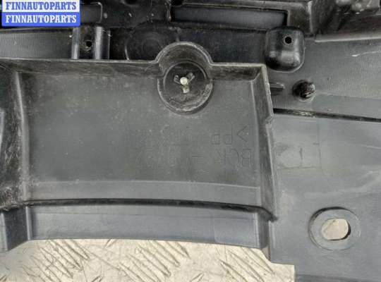 купить Накладка замка капота на Mazda 3 (2018- ) BP