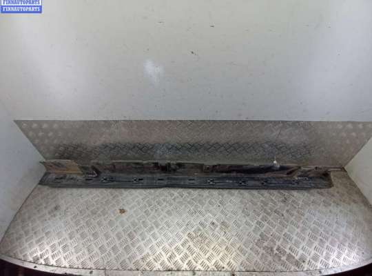 купить Накладка на порог наружная правая на Opel Astra G (1998-2004)