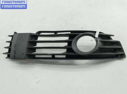 Рамка фары противотуманной правой VG2751405 на Volkswagen Passat B5+ (GP)
