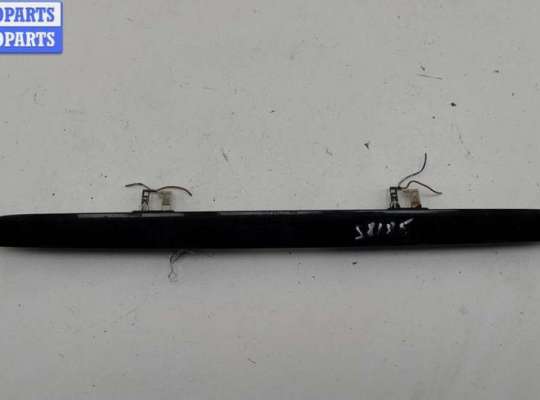 Накладка подсветки номера MB1687347 на Mercedes E-Class W210 (1995-2002)