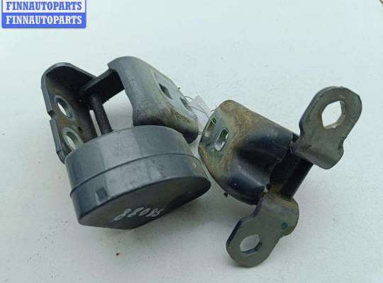 купить Петля двери передней правой на Renault Scenic II (2003-2009)