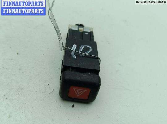Кнопка аварийной сигнализации (аварийки) MT407887 на Mitsubishi Carisma