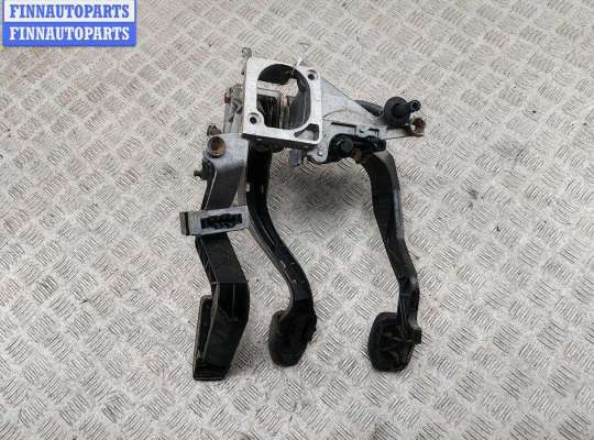 купить Узел педальный на Audi A6 C5 (1997-2005)