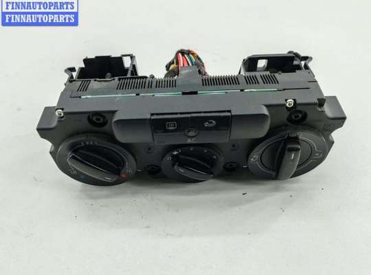 Купить Переключатель отопителя на Volkswagen Passat B6 Переключатель отопителя VG2718299 на Volkswagen Passat B6