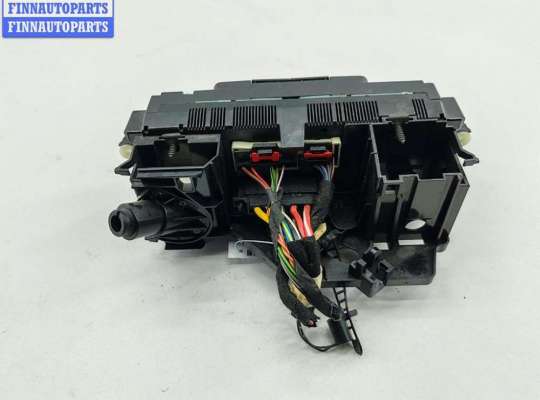 купить Переключатель отопителя на Volkswagen Passat B6