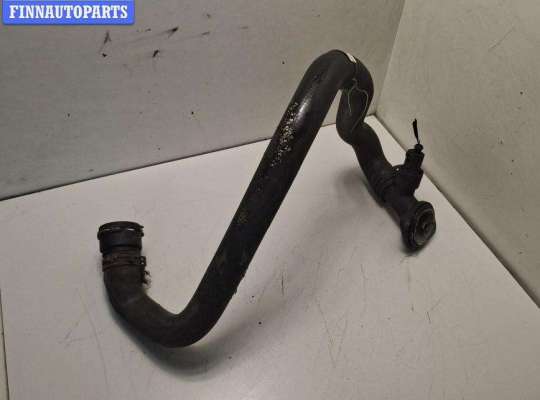 Патрубок радиатора VG2779292 на Volkswagen Passat B6