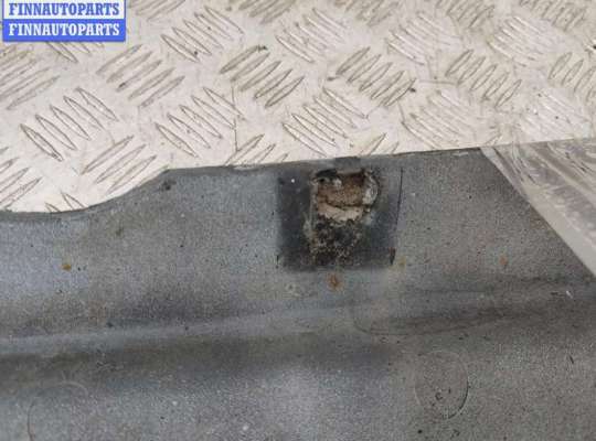 купить Бампер задний на Audi 80 B4 (1991-1996)