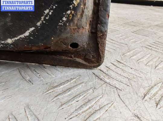 Крышка багажника на Volkswagen Transporter T4