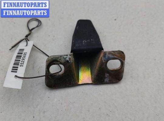 купить Ответная часть (скоба) замка двери на Volkswagen Transporter T4