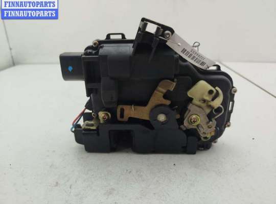 купить Замок двери передней правой на Volkswagen Passat B5