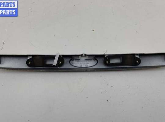 Планка подсветки номера на Ford Mondeo III