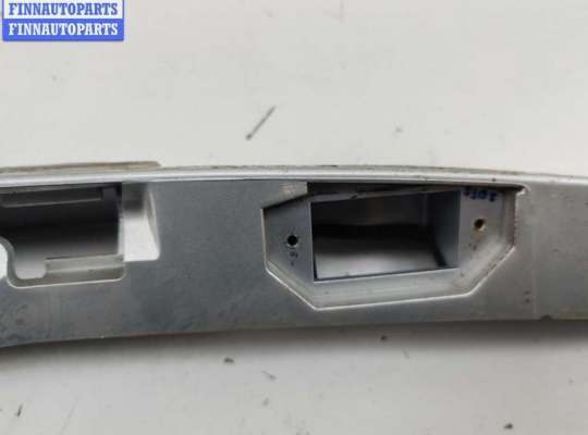 Планка подсветки номера на Ford Mondeo III