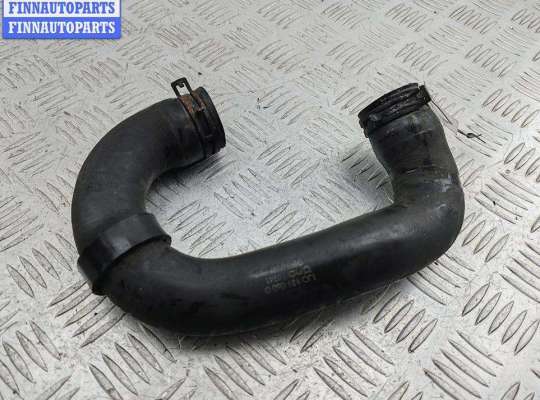 купить Патрубок на Volkswagen Bora