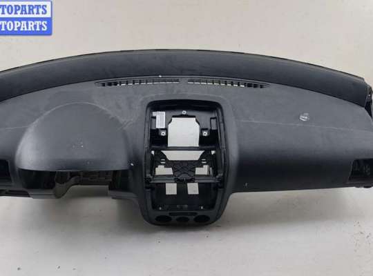 купить Панель приборная (торпедо) на Volkswagen Golf-5