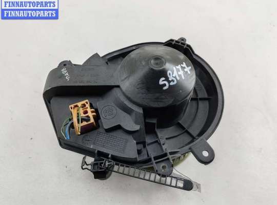 купить Двигатель отопителя (моторчик печки) на Volkswagen Passat B5