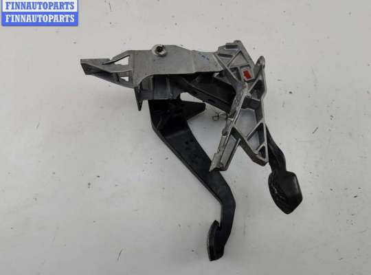 купить Узел педальный на Audi A4 B6 (2001-2004)