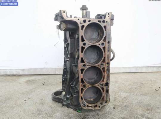 Блок цилиндров двигателя (картер) MB1015412 на Mercedes W124