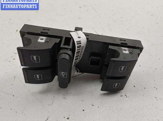 купить Блок кнопок управления стеклоподъемниками на Volkswagen Passat B6