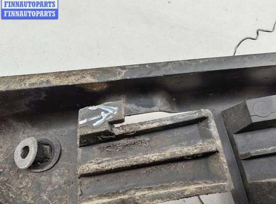 купить Кронштейн бампера переднего на Volkswagen Sharan (2000-2010)