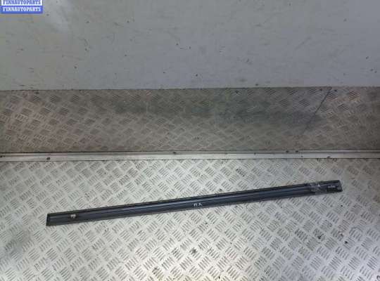 купить Молдинг двери передней левой на Opel Vectra B (1995-2002)