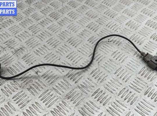 купить Датчик положения коленвала на Volkswagen Passat B5+ (GP)