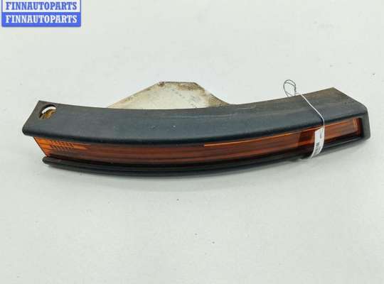 купить Поворотник (указатель поворота) правый на Volkswagen Passat B6