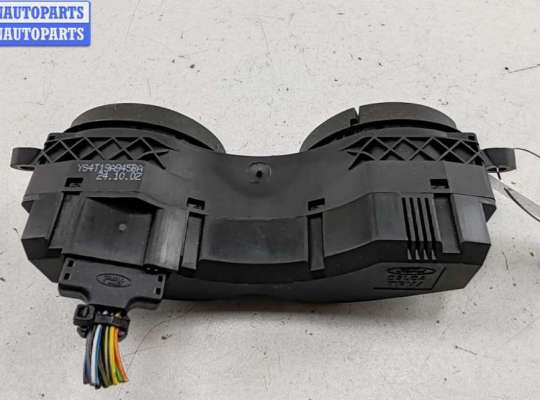 купить Кнопка кондиционера на Ford Focus I (1998-2005)