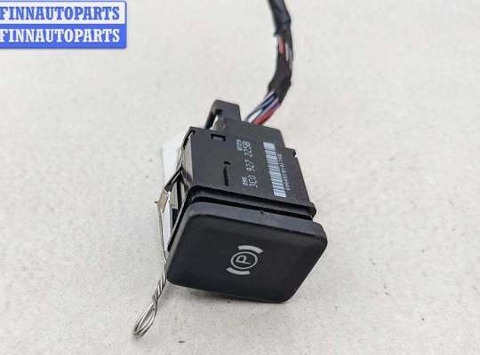 Кнопки на Volkswagen Passat B6 (3C)