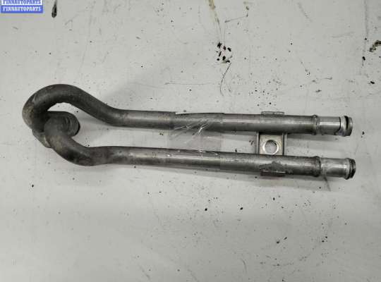 Патрубок (трубка, шланг) на Volkswagen Golf V (1K)