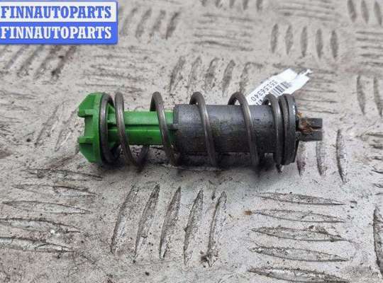 Прочая запчасть SK480069 на Skoda Fabia mk1 (6Y)
