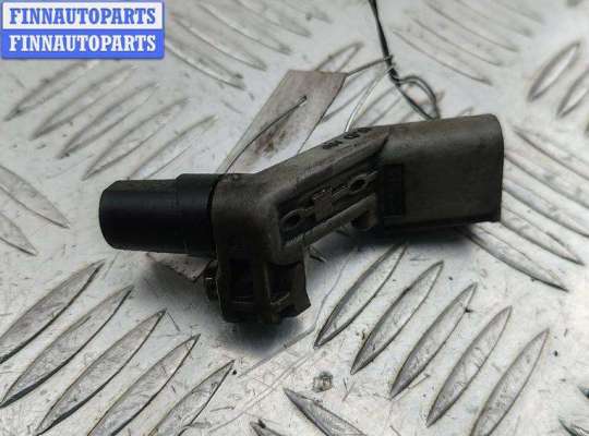 купить Датчик положения коленвала на Volkswagen Passat B6