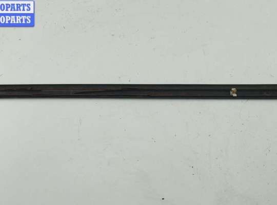 купить Молдинг двери передней левой на BMW 3 E36 (1991-2000)