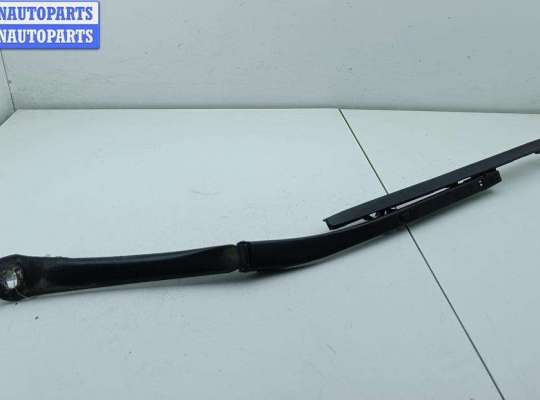 Щеткодержатель (поводок стеклоочистителя) передний BM3584704 на BMW 5 E39 (1995-2003)