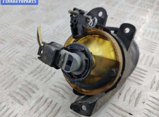 купить Фара противотуманная правая на Volkswagen Passat B6