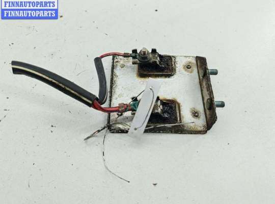 Блок управления вентилятором радиатора AU1718580 на Audi A6 C5 (1997-2005)