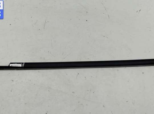 Купить Молдинг стекла двери задней правой наружный на Opel Vectra B (1995-2002) Молдинг стекла двери задней правой наружный OP2294739 на Opel Vectra B (1995-2002)