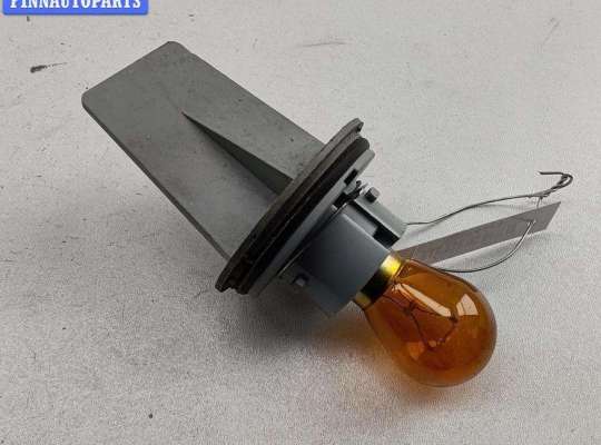 купить Патрон лампы указателя поворота на Audi A6 C5 (1997-2005)