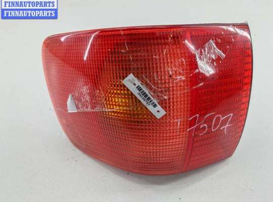 Купить Фонарь задний правый на Audi 80 B4 (1991-1996) Фонарь задний правый AU1723190 на Audi 80 B4 (1991-1996)