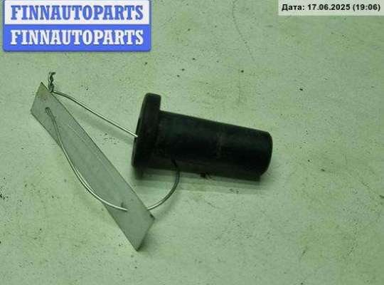 купить Кронштейн радиатора на Volkswagen Passat B5