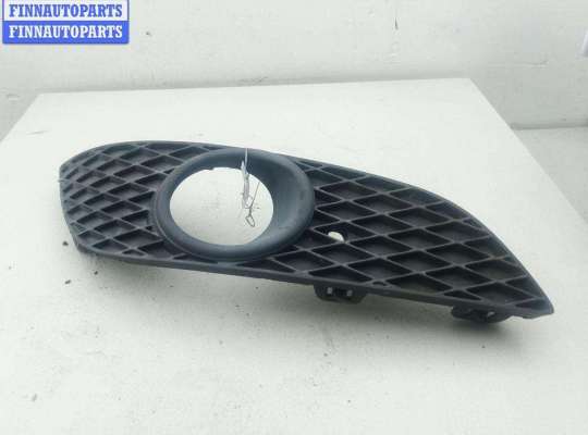 купить Рамка фары противотуманной правой на Opel Astra H (2004-2009)
