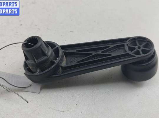 Ручка стеклоподъемника на BMW 3 (E46)