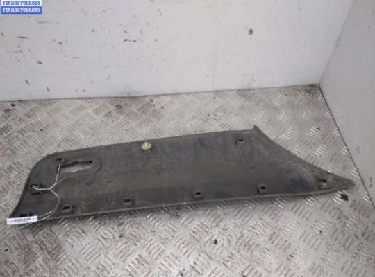 купить Молдинг наружный кузовной задний правый на Volkswagen Crafter