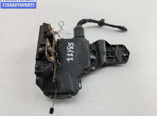 купить Замок двери задней левой на Volkswagen Passat B5