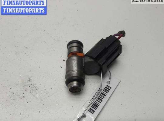 Форсунка топливная на Volkswagen Golf IV (1J)